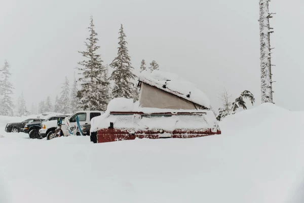 Van sous la neige station de ski