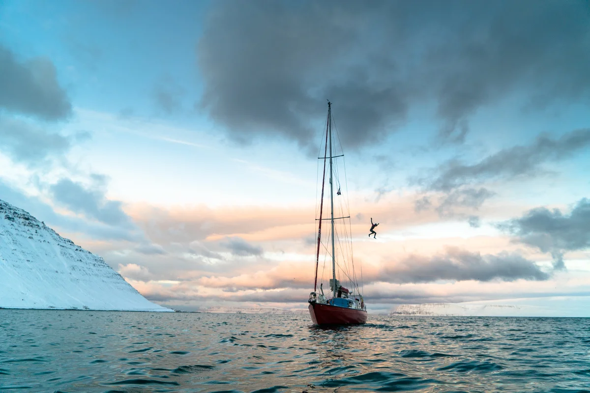 Chris Burkard Islande
