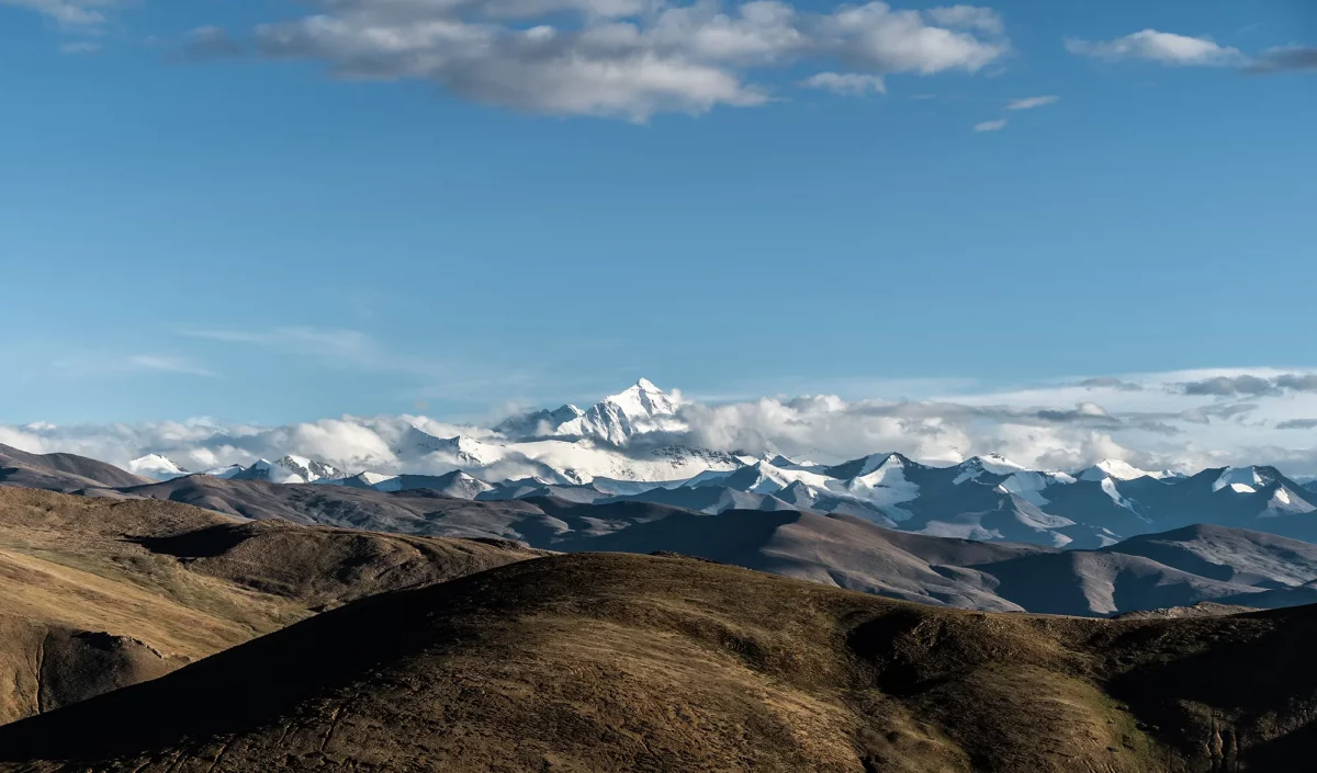 Vue de l'Everest depuis le plateau Tibétain