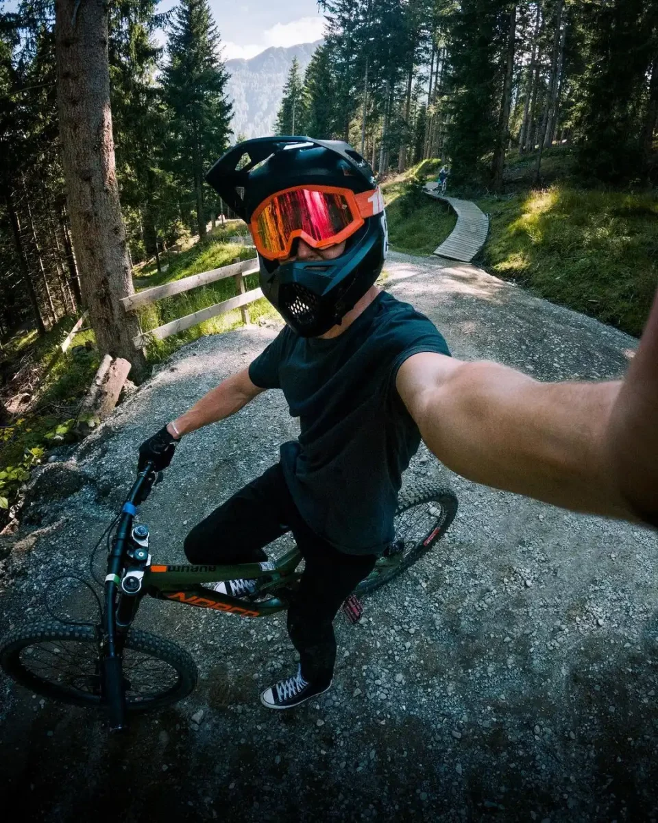 Josh Neuman mountain bike