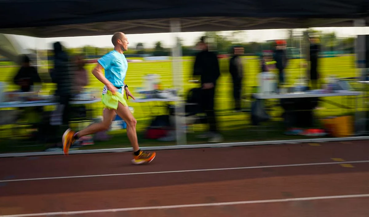 Aleksandr Sorokin record du monde 50 et 100 km