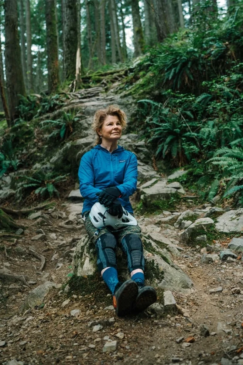 Portrait Betty Birrell vtt à 73 ans