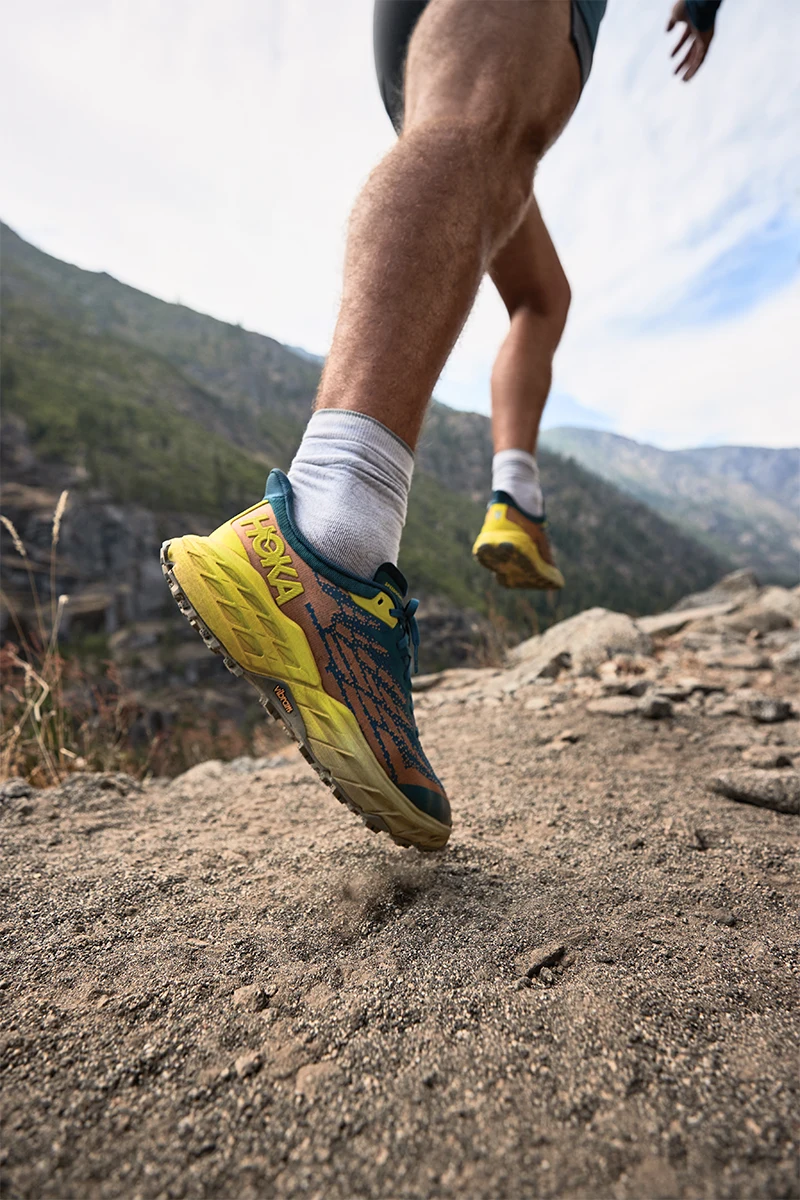 Chaussures de trail hoka speedgoat 5