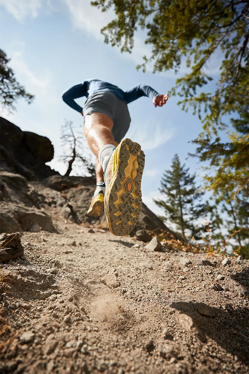 Chaussures de trail hoka speedgoat 5 en montee
