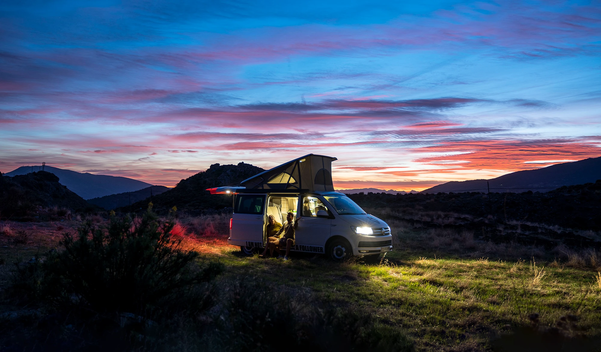 Vanlife : 12 applications incontournables (ou pas)