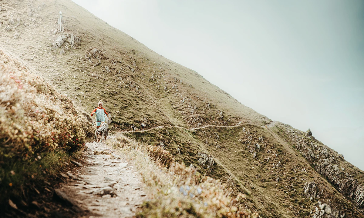 Mimmi Kotka trail running avec son chien