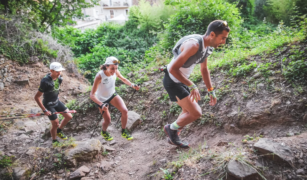 Tentative de record sur le GR20 Corse avec des pacers