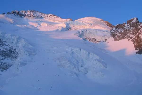 Dôme de neige des Écrins