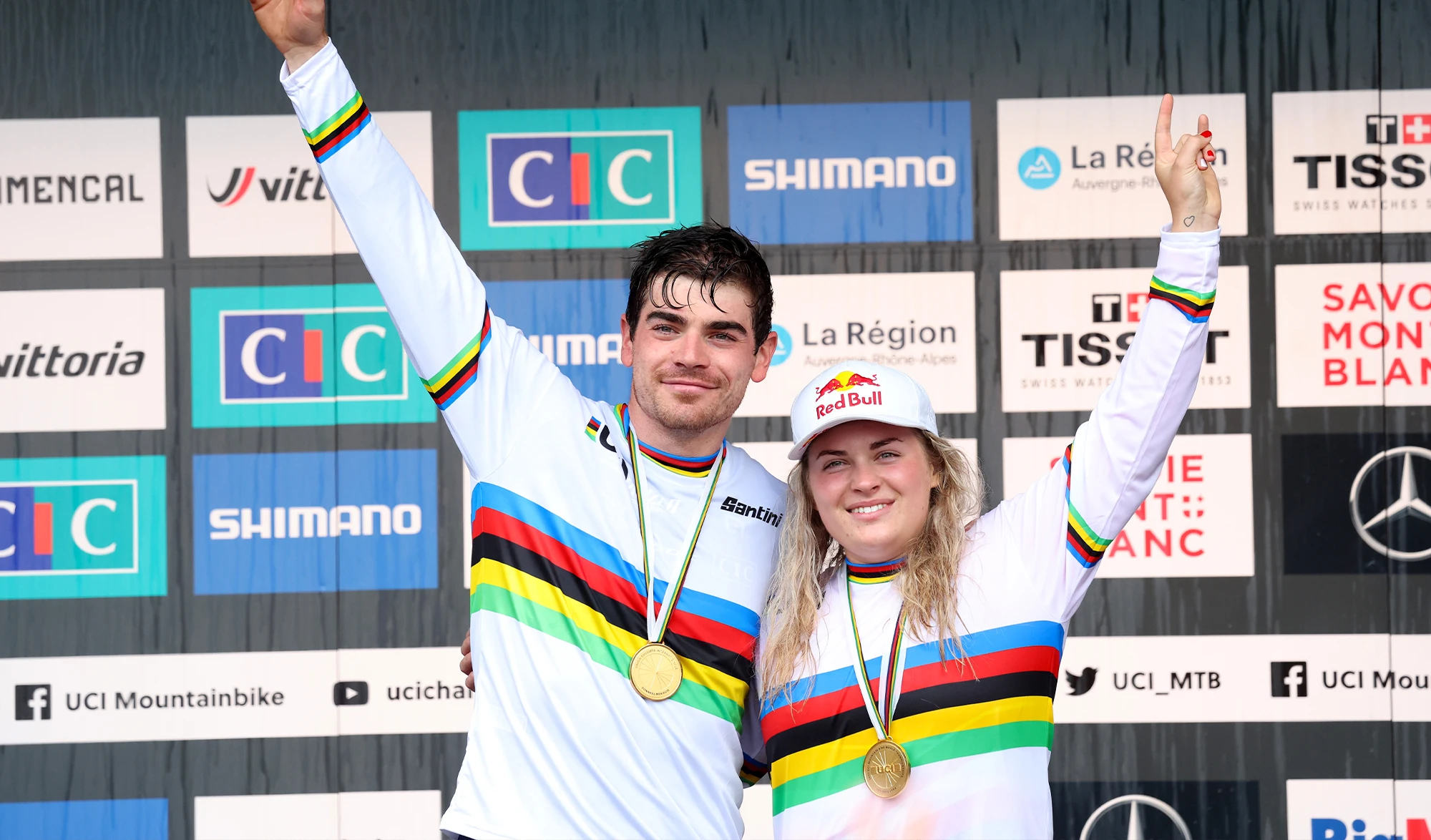 Loic Bruni et Vali Holl Podium