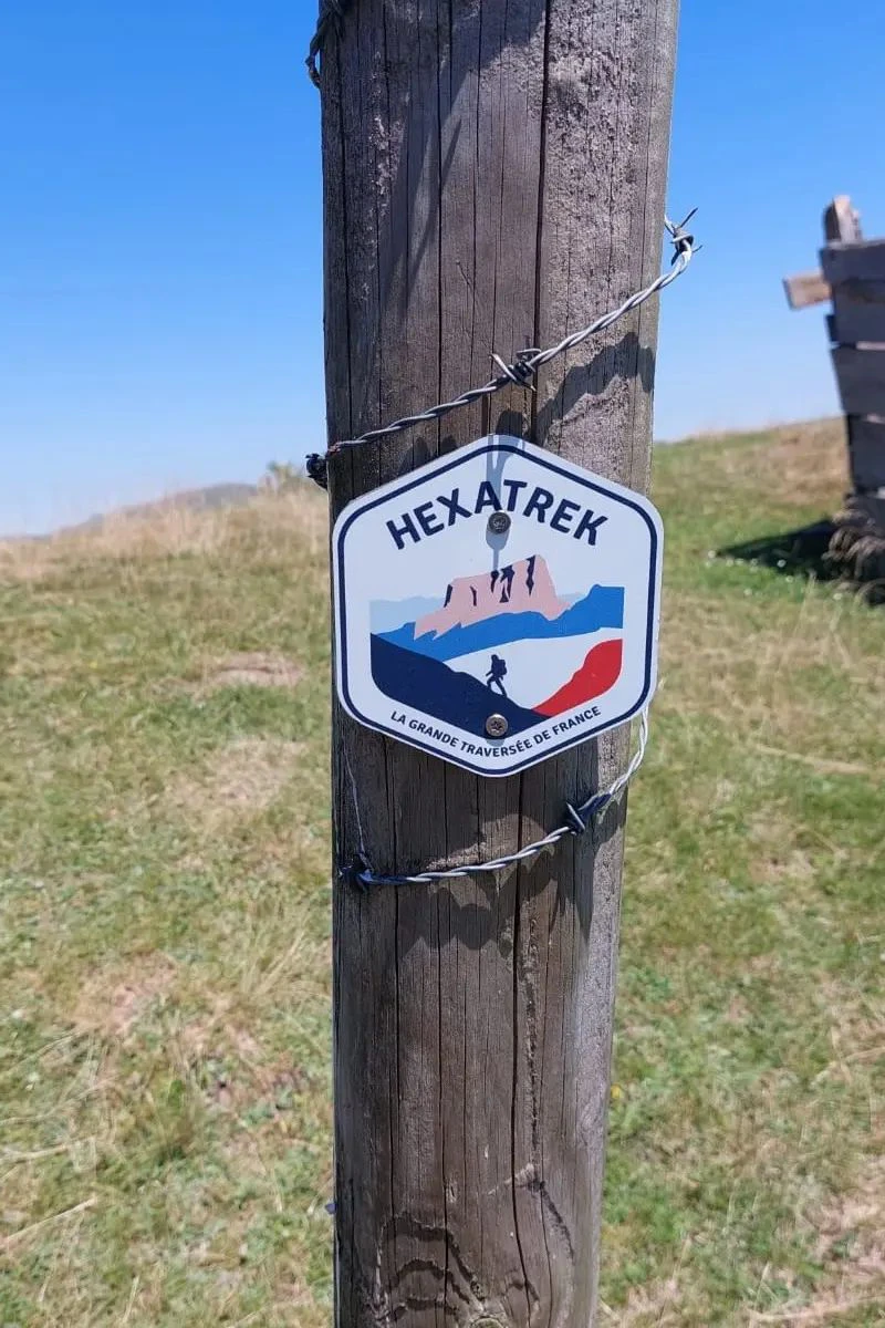 Panneau avec Logo Hexatrek