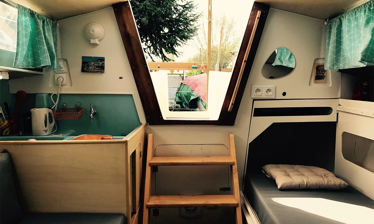Interieur bateau insolite Batho
