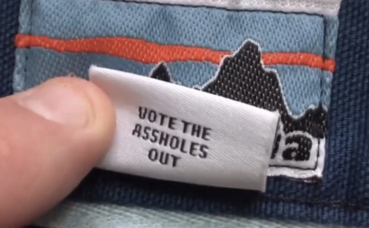 Message de Patagonia sur certaines étiquettes de ses collections 2020