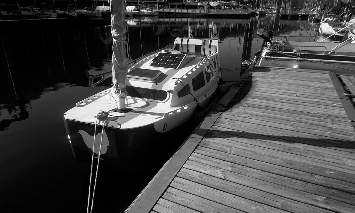Yann Quénet et son bateau Baluchon