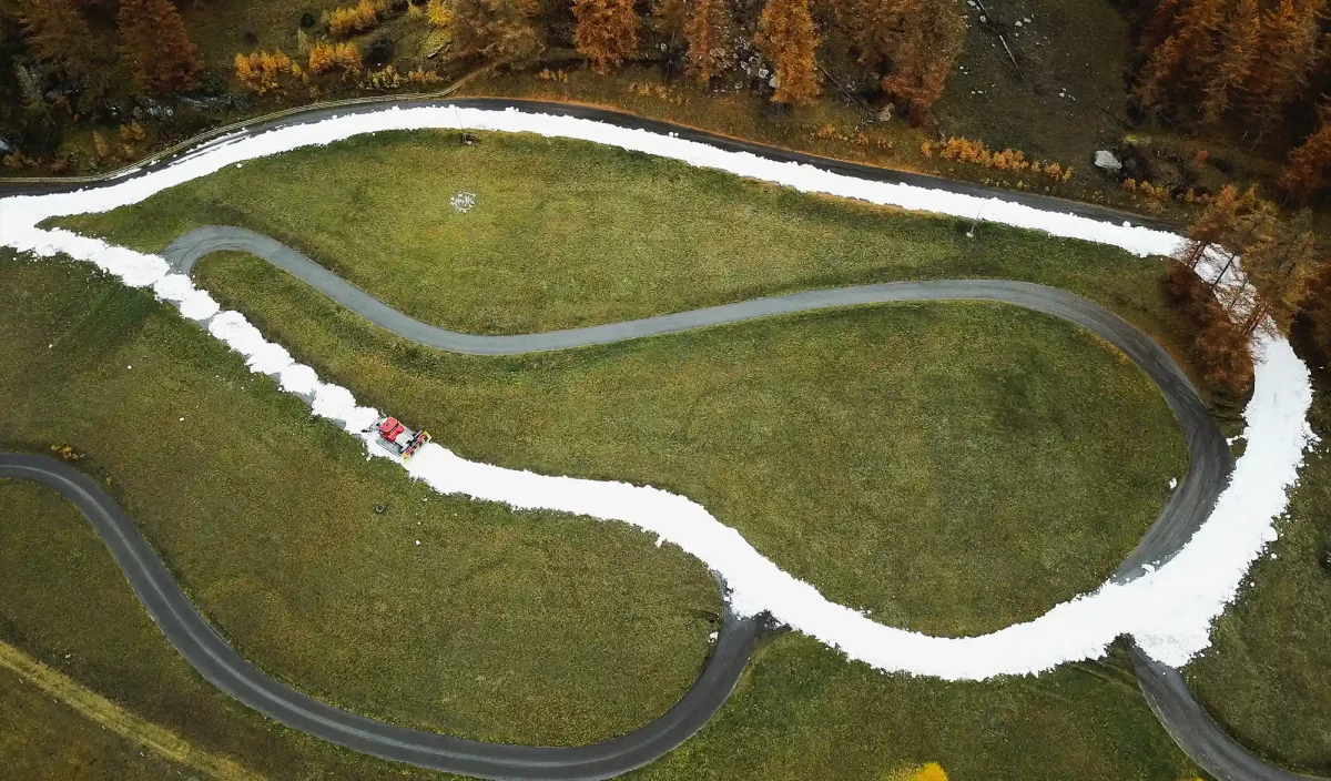 Snowfarming Bessans