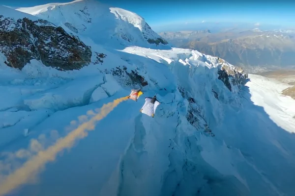 Soul Flyers vol au-dessus du Mont-Blanc