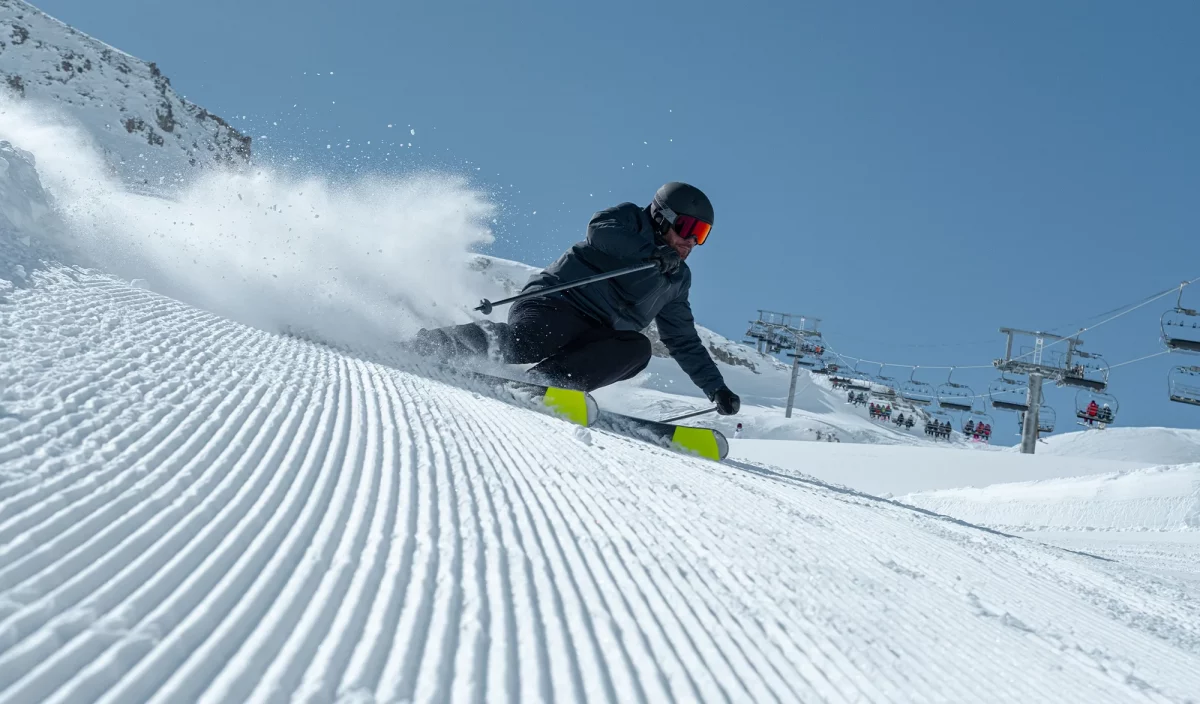 Jour d'éclipse collection ski de piste Wedze