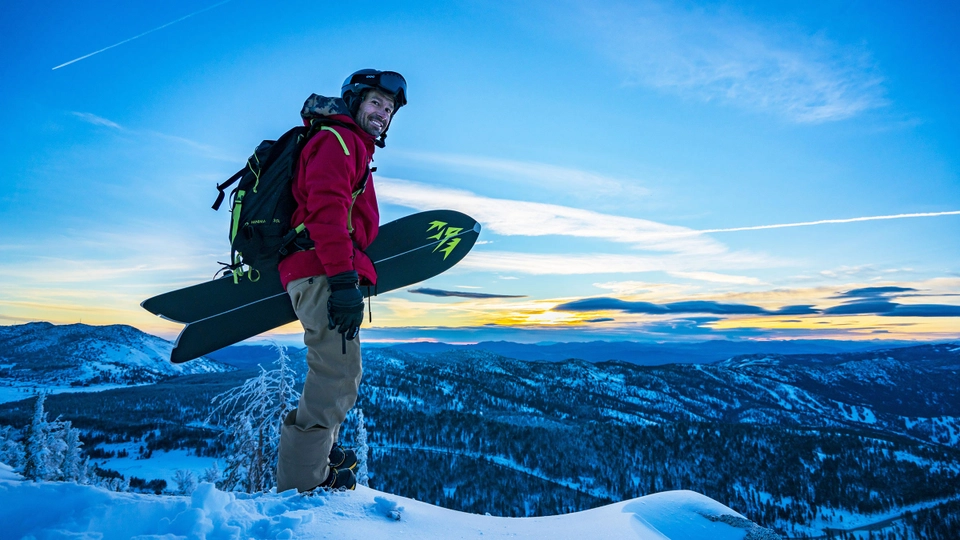 Jeremy Jones snowboard
