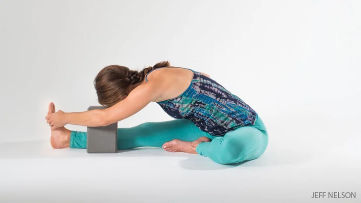 15 positions de yoga pour bien dormir