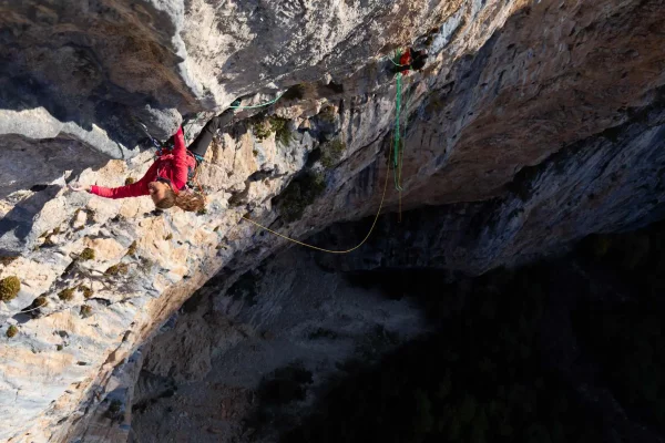 Falaise Aiglun, dans les Alpes de Haute-Provence