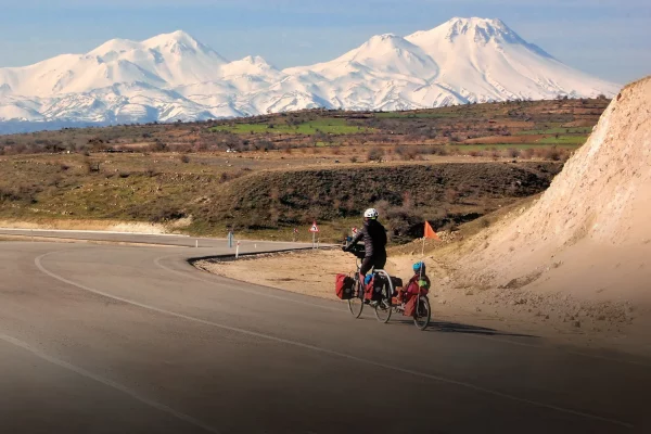 Une famille à vélo jusqu'en Iran