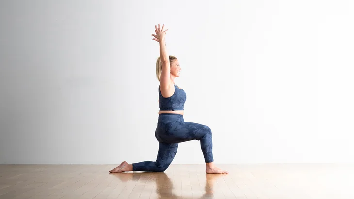 Anjaneyasana ou posture du croissant de lune