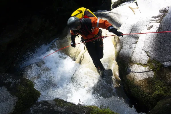 Canyoning dans les gorges du Cady