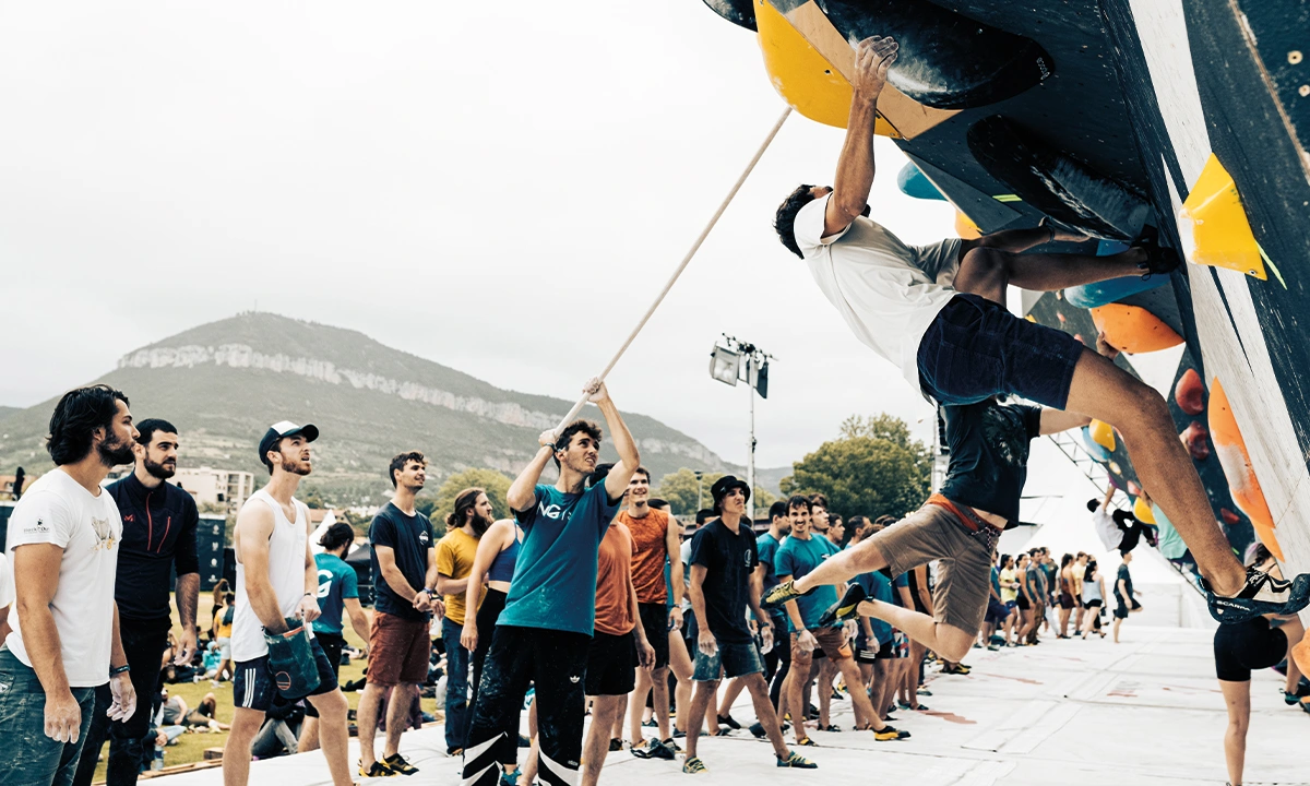 Natural Games Escalade