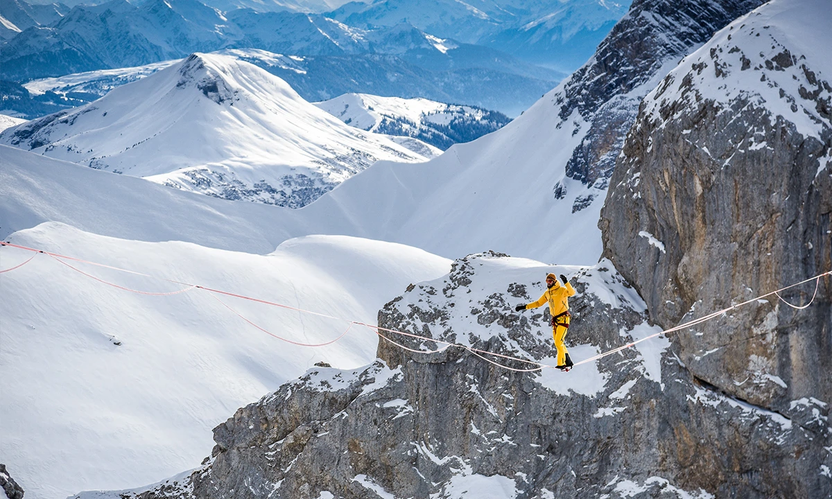 Nathan Paulin, un marcheur dans le ciel