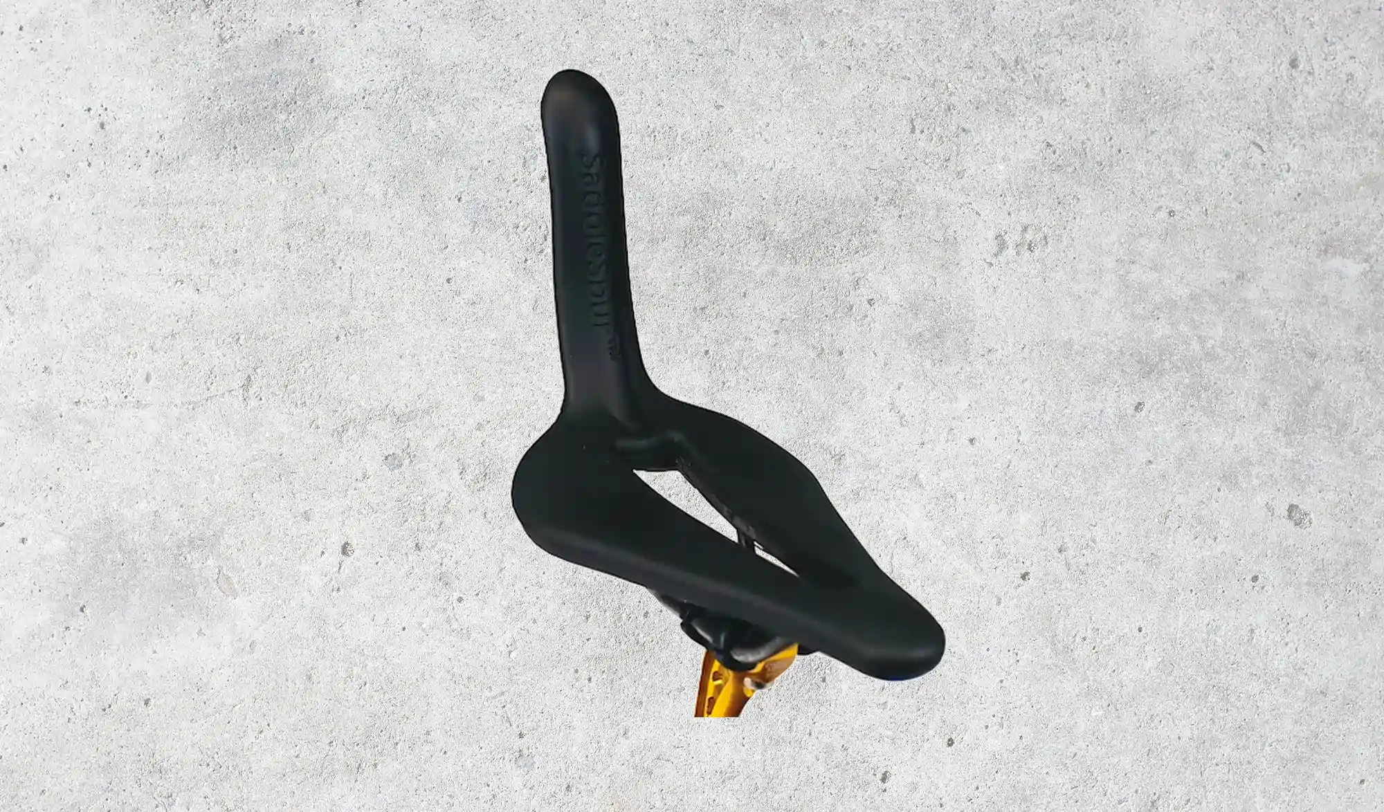 Innovation : La nouvelle selle de vélo SaddleSpur se passe de tout  commentaire !