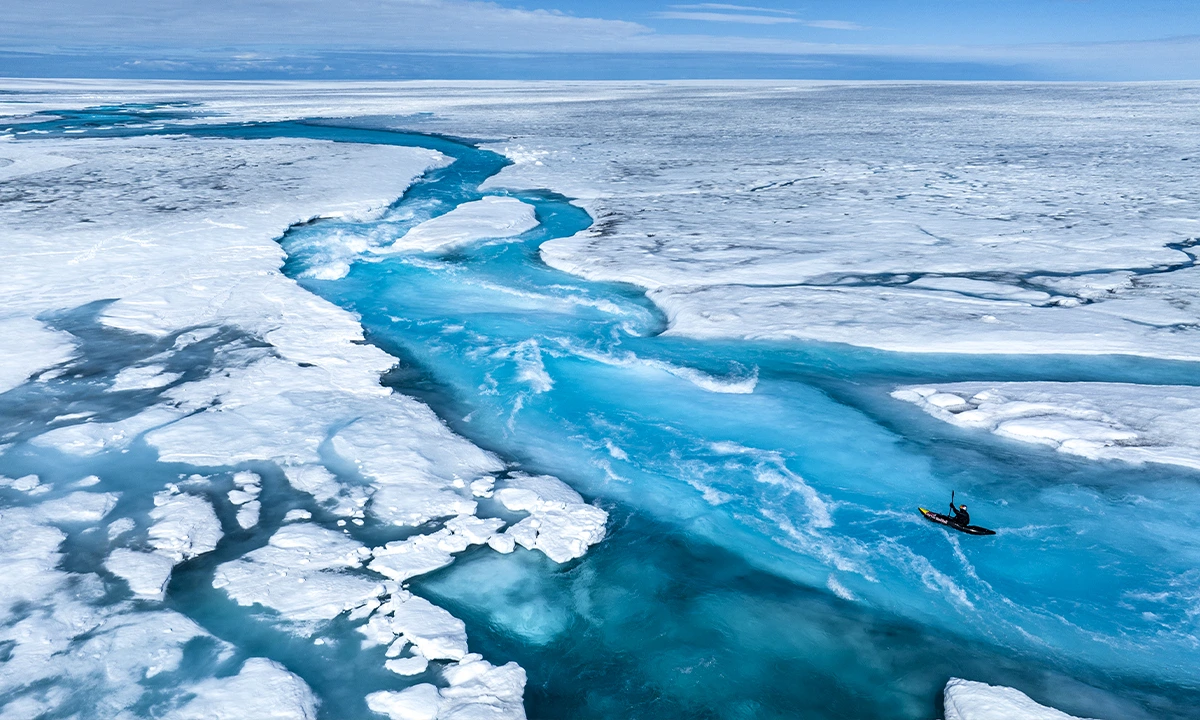 Aniol Serrasolses kayak Svalbard