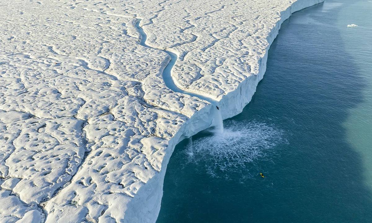 Aniol Serrasolses kayak Svalbard