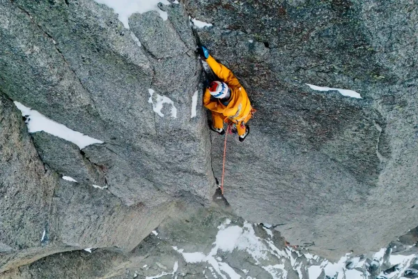 Nouveau record pour Rafael Bridi sur la plus haute highline du