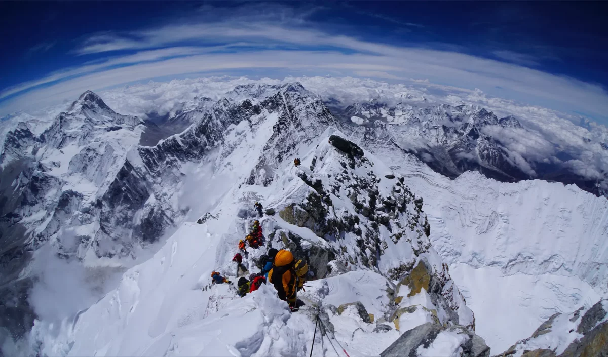 Everest arête sommitale