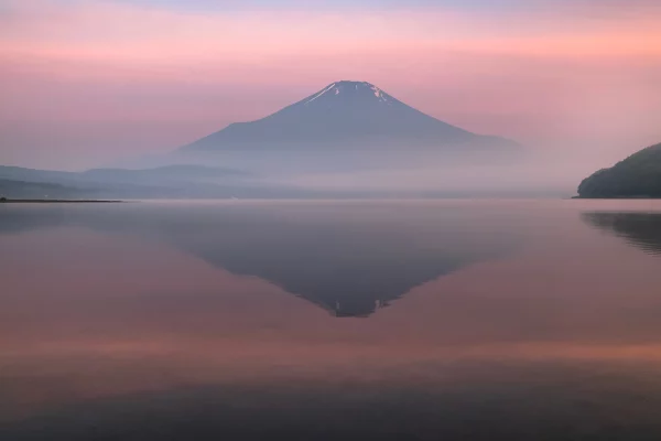 Mont Fuji reflet lac