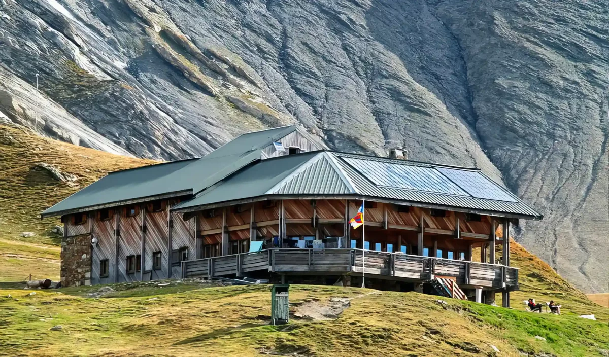 Refuge de la Croix du Bonhomme
