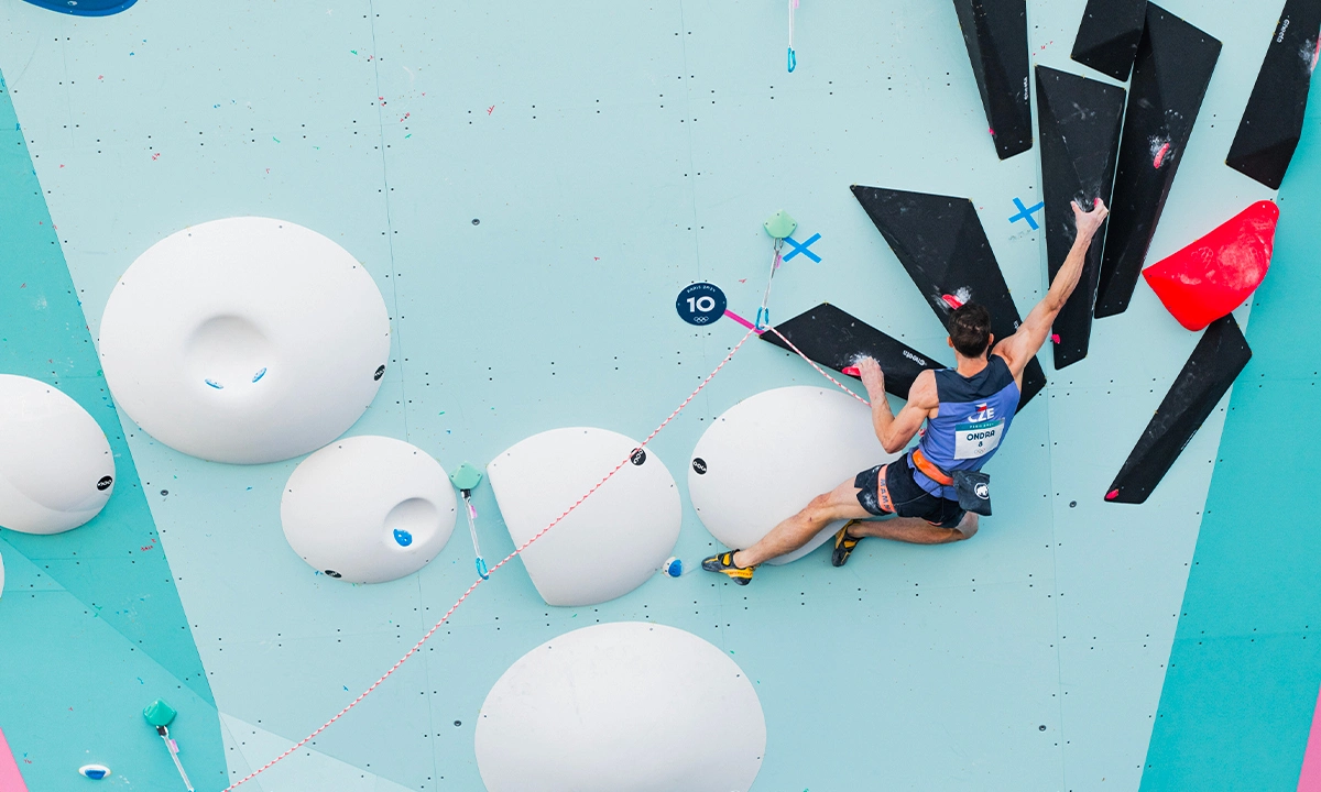 Adam Ondra, en demi-finale des JO 2024