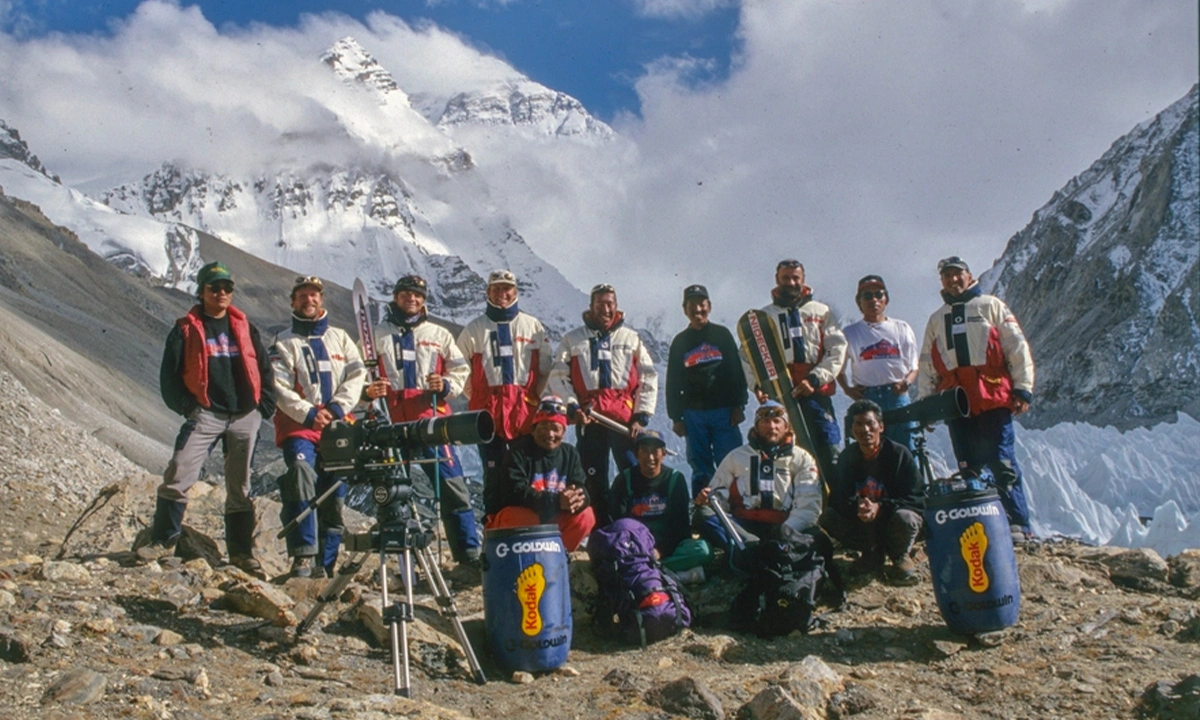 Troillet-Perret_Everest-Exp1996-1