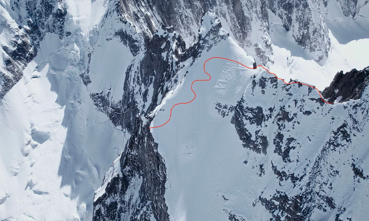 Christophe Tricou ski basejump Aiguille de l'Amône