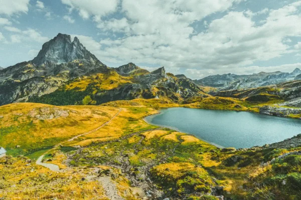 Le Pic du Midi d’Ossau depuis les lacs d’Ayous