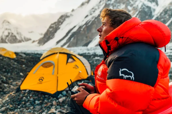 Bartek Bagiel pilote drone K2