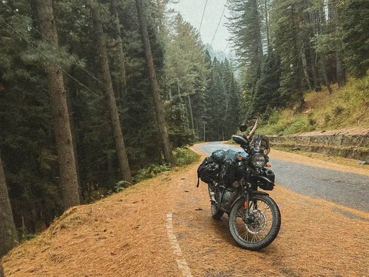 L'inde, seule à moto, Isaure de Belleville