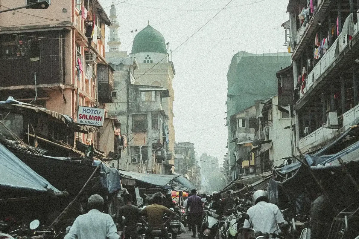 L'inde, seule à moto, Isaure de Belleville