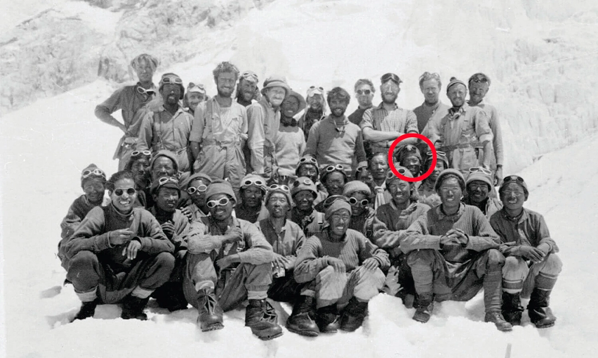 L'équipe de l’expédition à l’Everest en 1953.