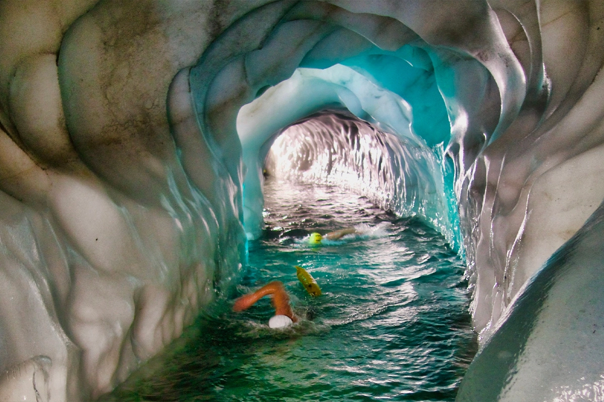Nage sous un glacier Autriche