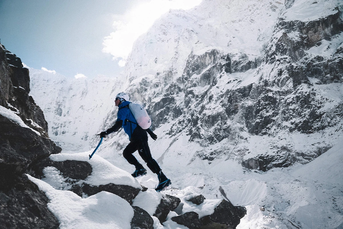 Nicolas Jean sur les pentes du Jannu Est, 2025.