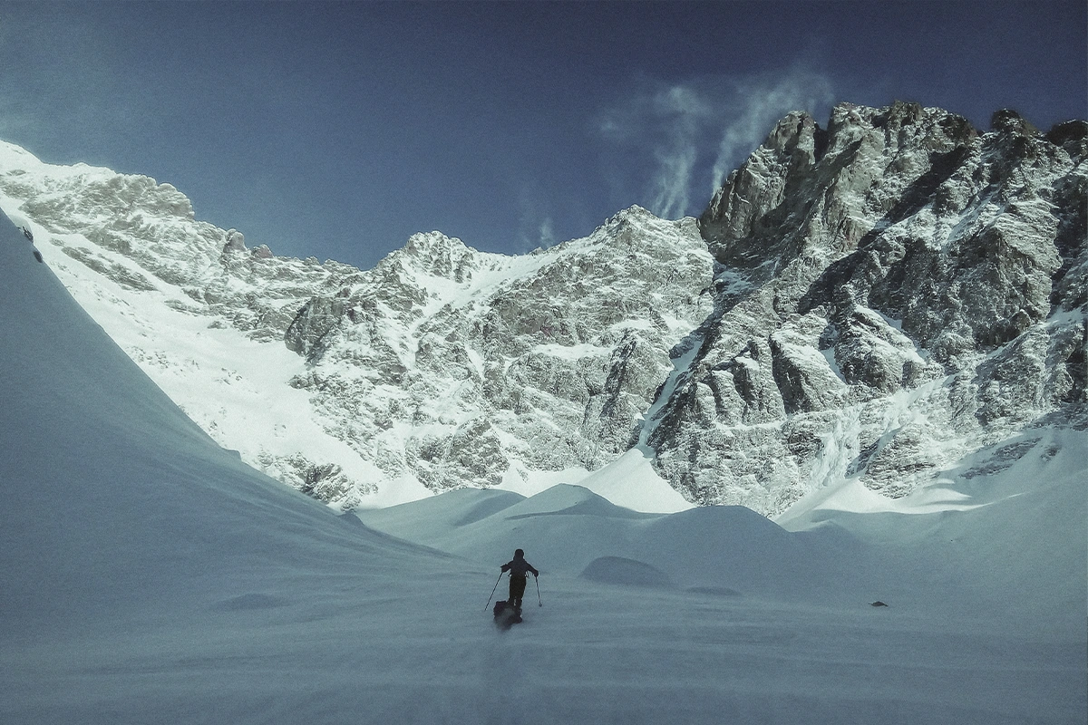 Nicolas Jean Solo auto-assuré face nord de l'Olan