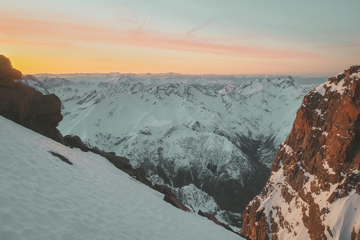 Nicolas Jean Solo auto-assuré face nord de l'Olan