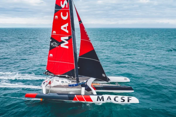 Tour du monde à l’envers Guirec Soudée