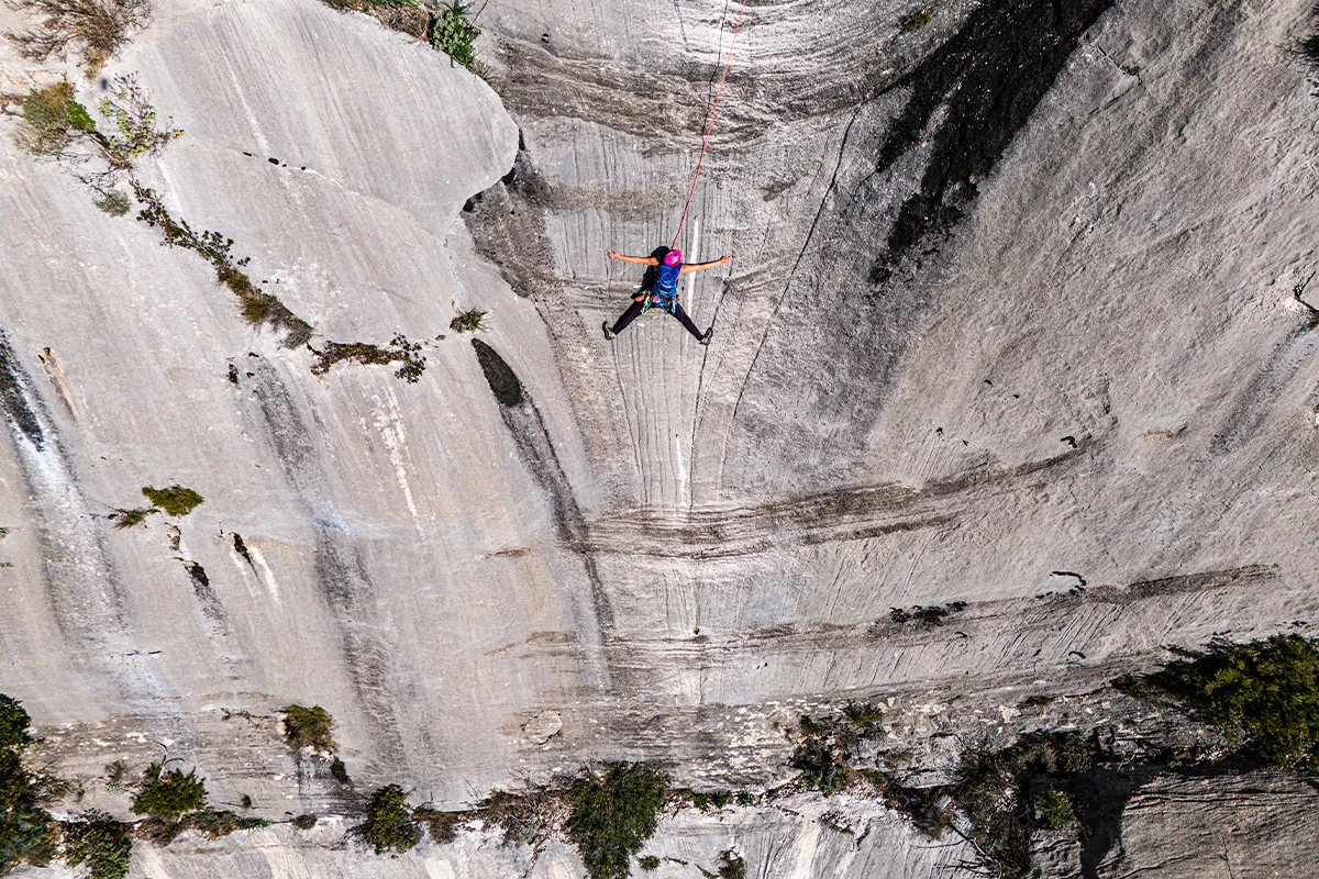 Elsa Ponzo 100 voies en 50 jours
