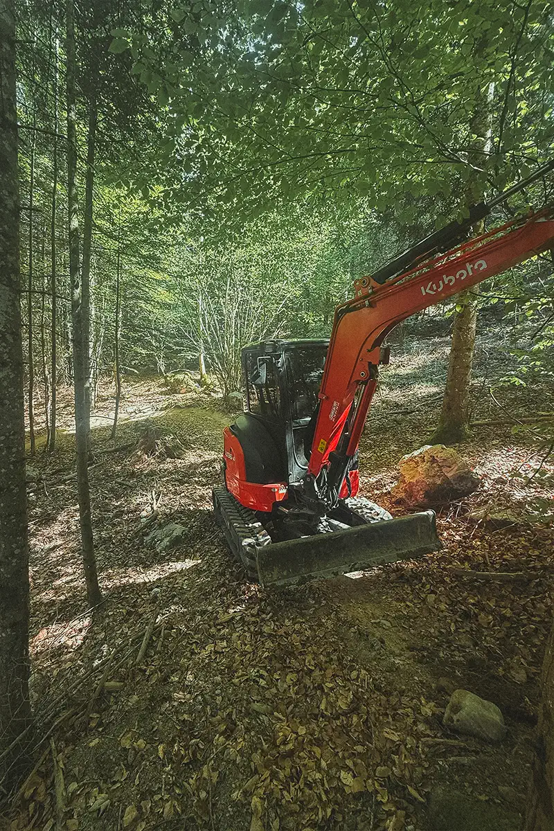 Veyrier Annecy sentier VTT détruit au bulldozer